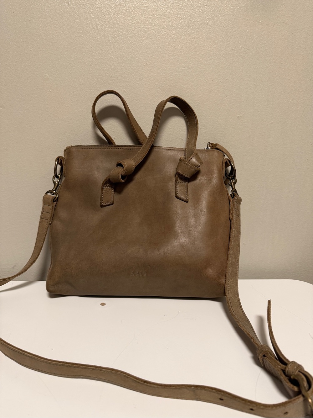 Able Rachel Crossbody Taupe Leather